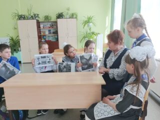 Четвероногие помощники на фронте.